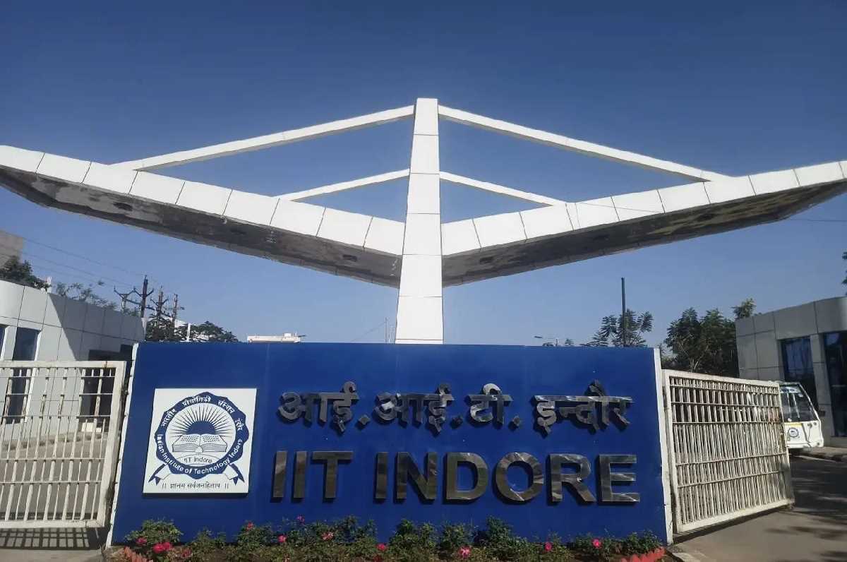 इंदौर में केंद्रीय विद्यालय को मिली बम से उड़ाने की धमकी, बढ़ाई गई सुरक्षा